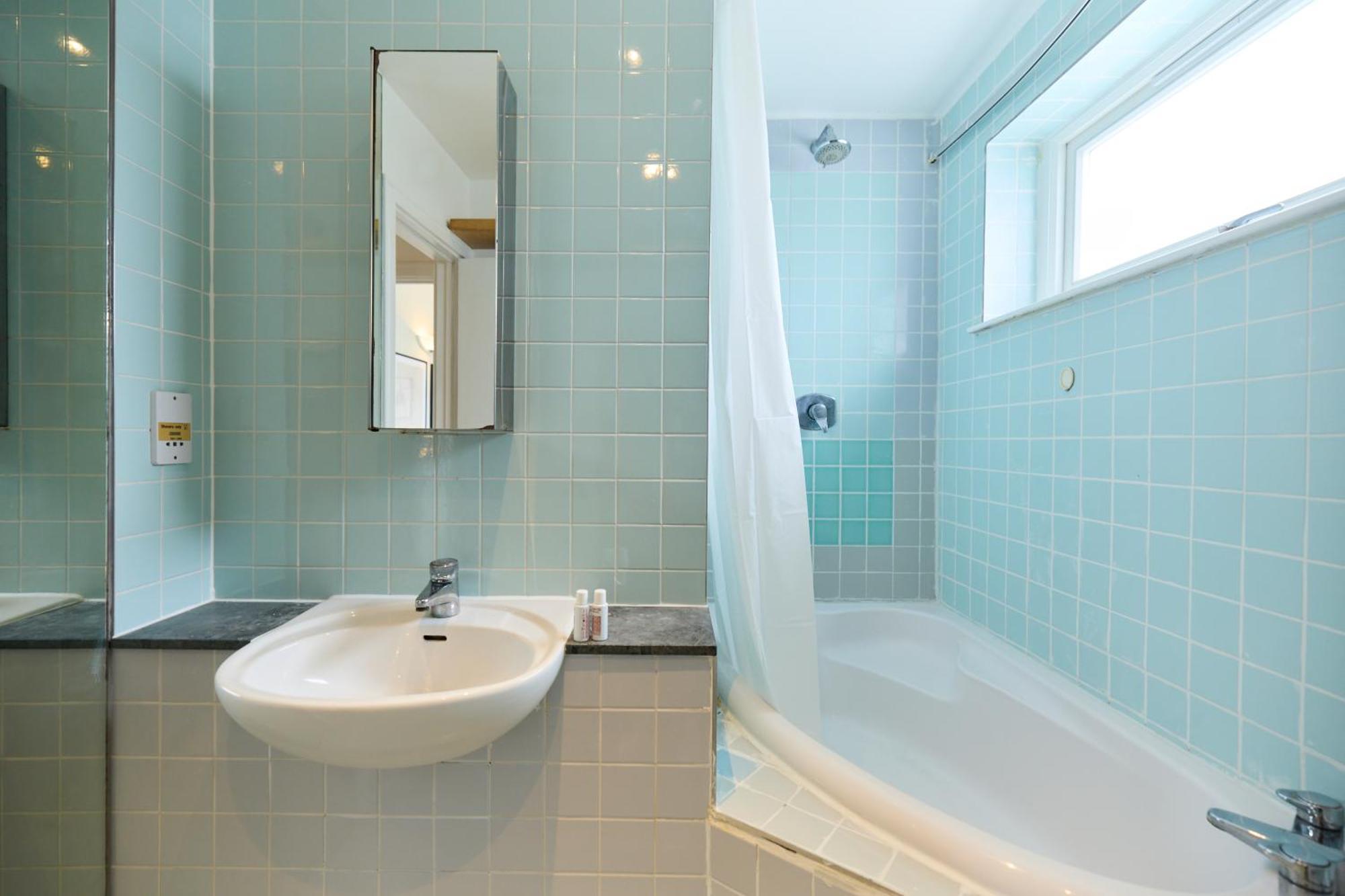 The Manor Gardens Retreat - Captivating 1bdr Flat With Terrace Londres