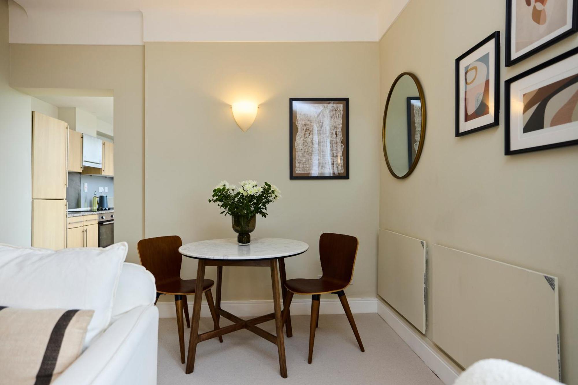The Manor Gardens Retreat - Captivating 1bdr Flat With Terrace Londres